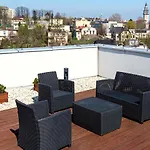 Mlynska 8 Z Prywatnym Basenem Apartment