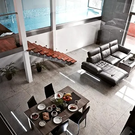 Apartman Mlynska 8 Z Prywatnym Basenem *