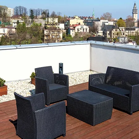 Mlynska 8 Z Prywatnym Basenem Apartman