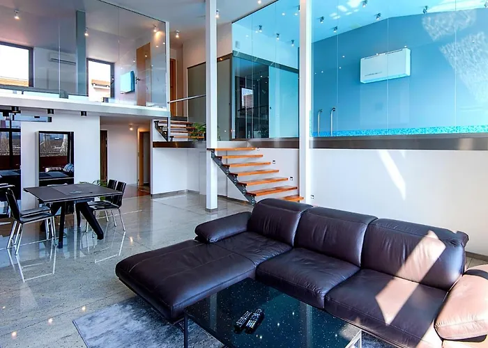 아파트 Mlynska 8 Z Prywatnym Basenem 비엘스코-비아와