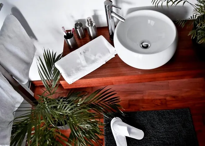 Mlynska 8 Z Prywatnym Basenem 아파트